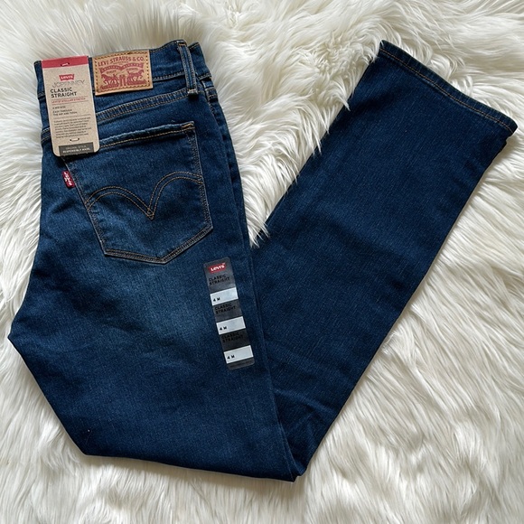 Levi's Classic Straight Mid-Rise Jeans - Picture 2 of 8